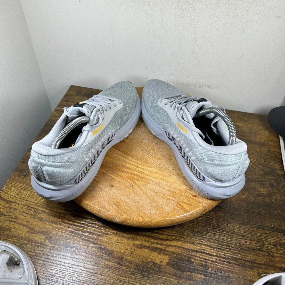 Brooks Adrenaline GTS 24 Mens 9.5 D Grey Yellow Running  display picture 2